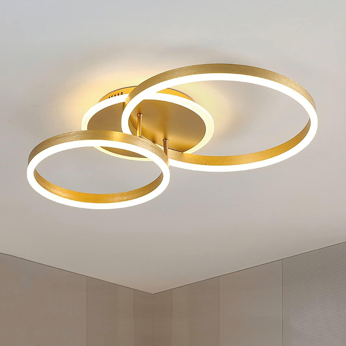 Gouden LED-plafondlamp met twee ringen - productfoto 1
