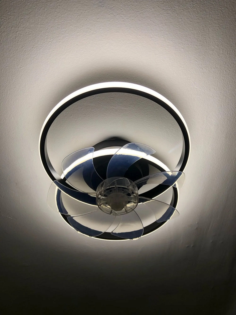 Moderne Ventilatorlamp Met LED - 2 Lichtringen - Zwart - Dimbaar - 6 Snelheden - Afstandsbediening En App