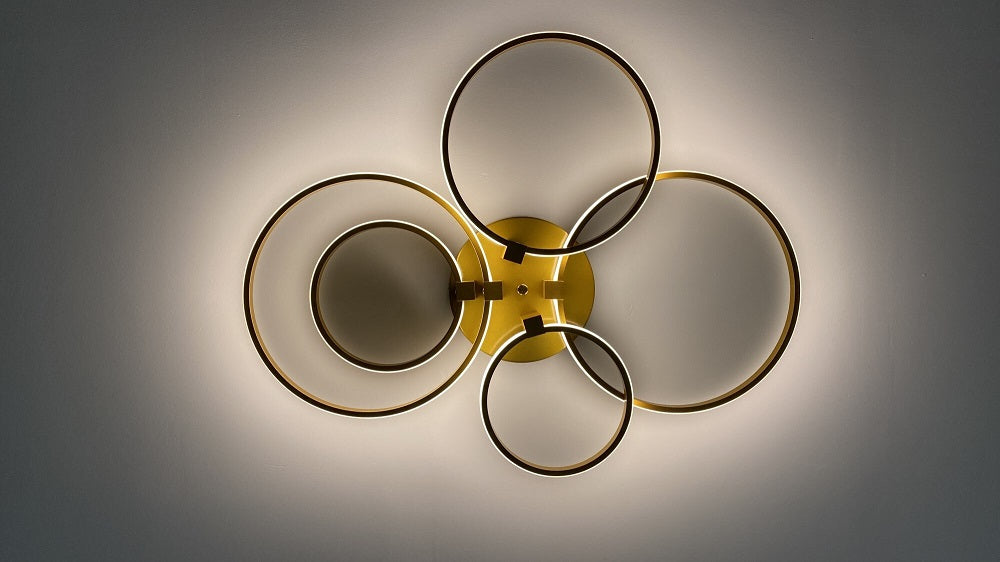 5 Ring Plafondlamp Goud - Met Afstandsbediening - Smart lamp - Dimbaar Met App - Woonkamerlamp - Moderne lamp - Plafoniere