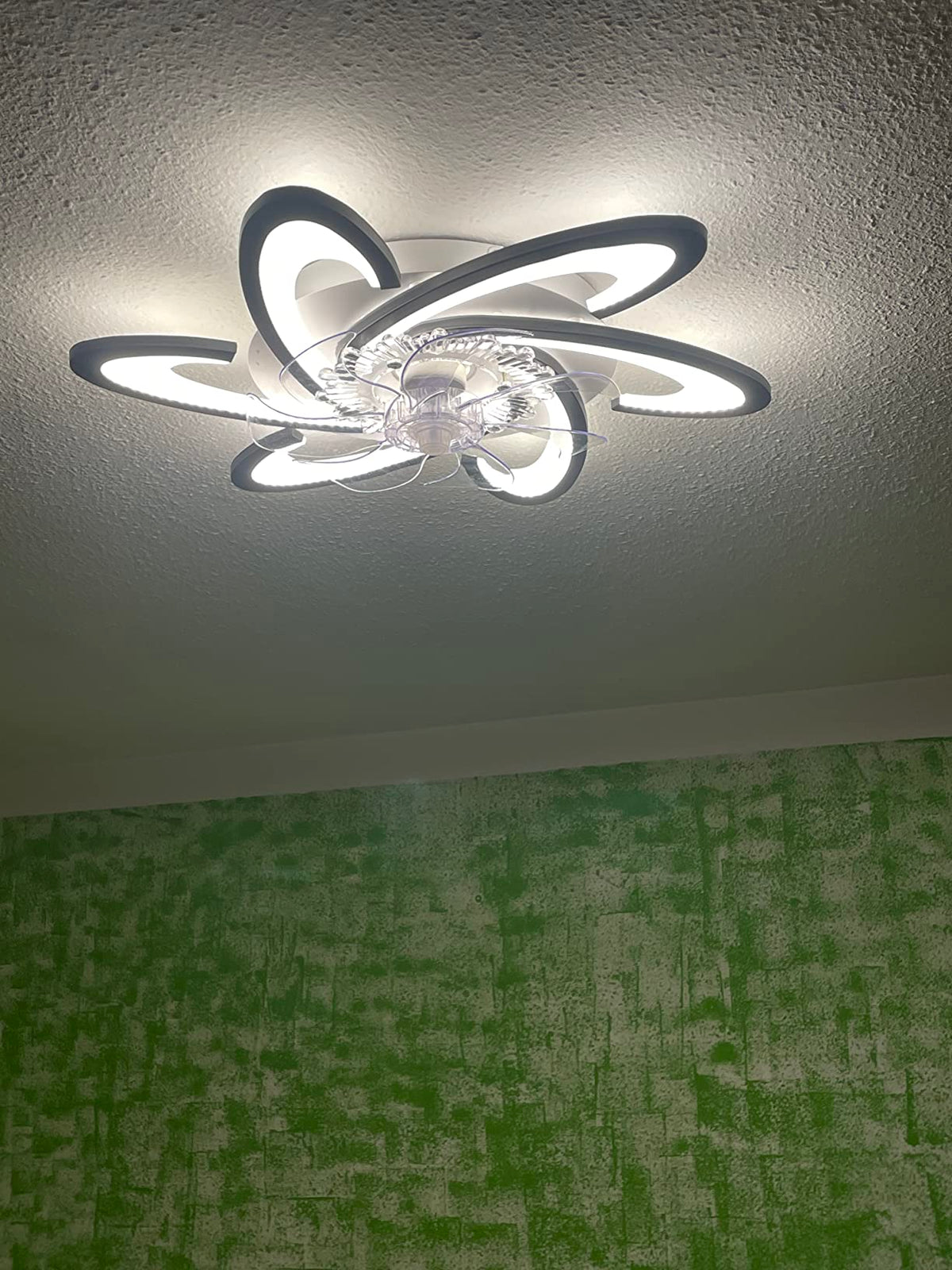 LuxiLamps - 6 Vleugel Plafondventilator - Smart Lamp - Dimbaar - Wit - 6 Standen - Woonkamerlamp Ventilator - Chandelier Fan - Ventilator Lampen - 67 cm