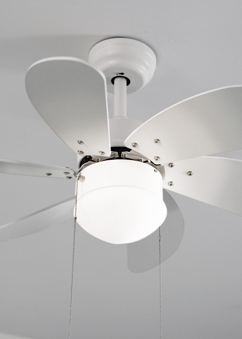 LuxiLamps - Silent 6 Blade Ceiling Fan - 3 Speeds - Chain Switch - Reversible Blade - 80 cm - White - Living Room Lamp - Kitchen - Bedroom - Modern Fan Lamp