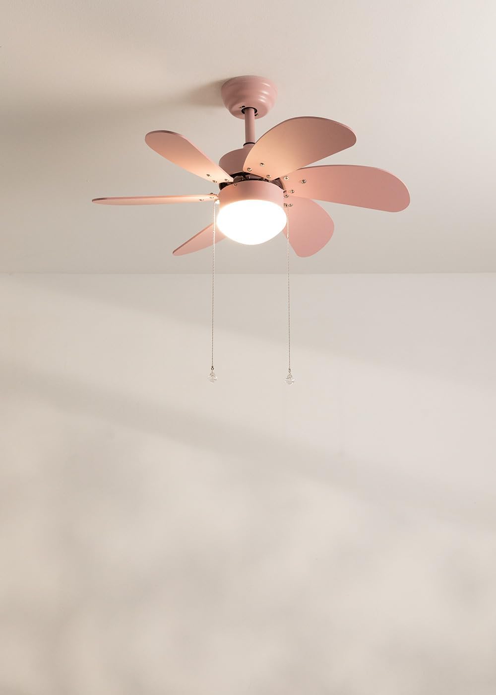 LuxiLamps - Silent 6 Blade Ceiling Fan - 3 Speeds - Chain Switch - Reversible Blade - 80 cm - Pink - Living Room Lamp - Kitchen - Bedroom - Modern Fan Lamp