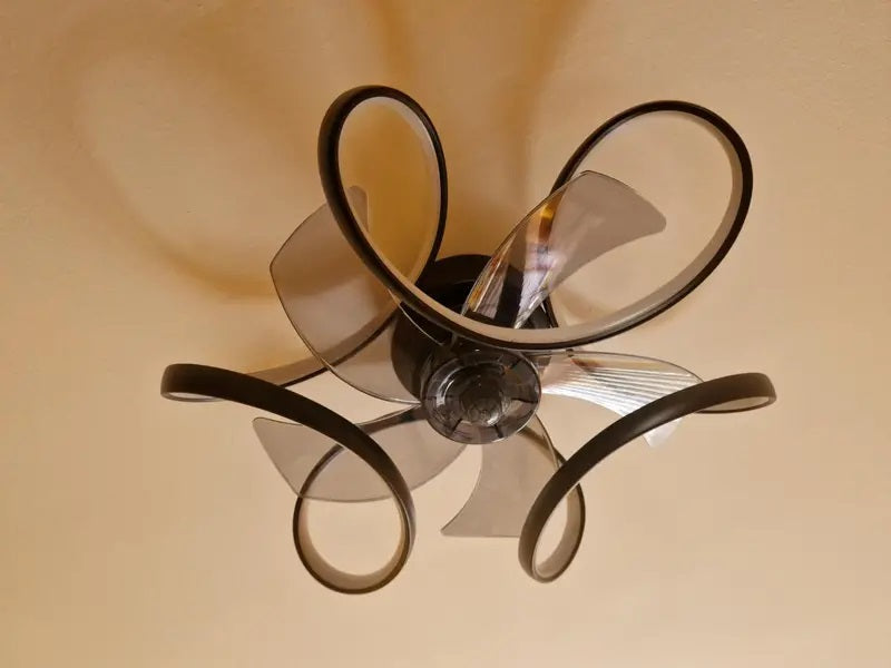 LuxiLamps - Krullen Ventilator Plafondlamp - Plafondventilator 50 cm - Zwart - Smart Lamp - Met Dimmer - 6 Standen Ventilator - Keuken Lamp - Woonkamer Lamp - Moderne Lamp - Slaapkamer Lamp Ventilator