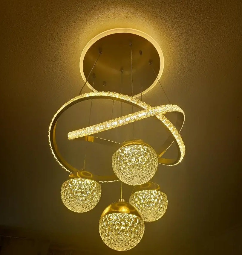 LuxiLamps - 4 Balls Hanging Lamp - Chandelier Living Room - Gold - Modern Lamp - 40 cm - Hanging Lamp