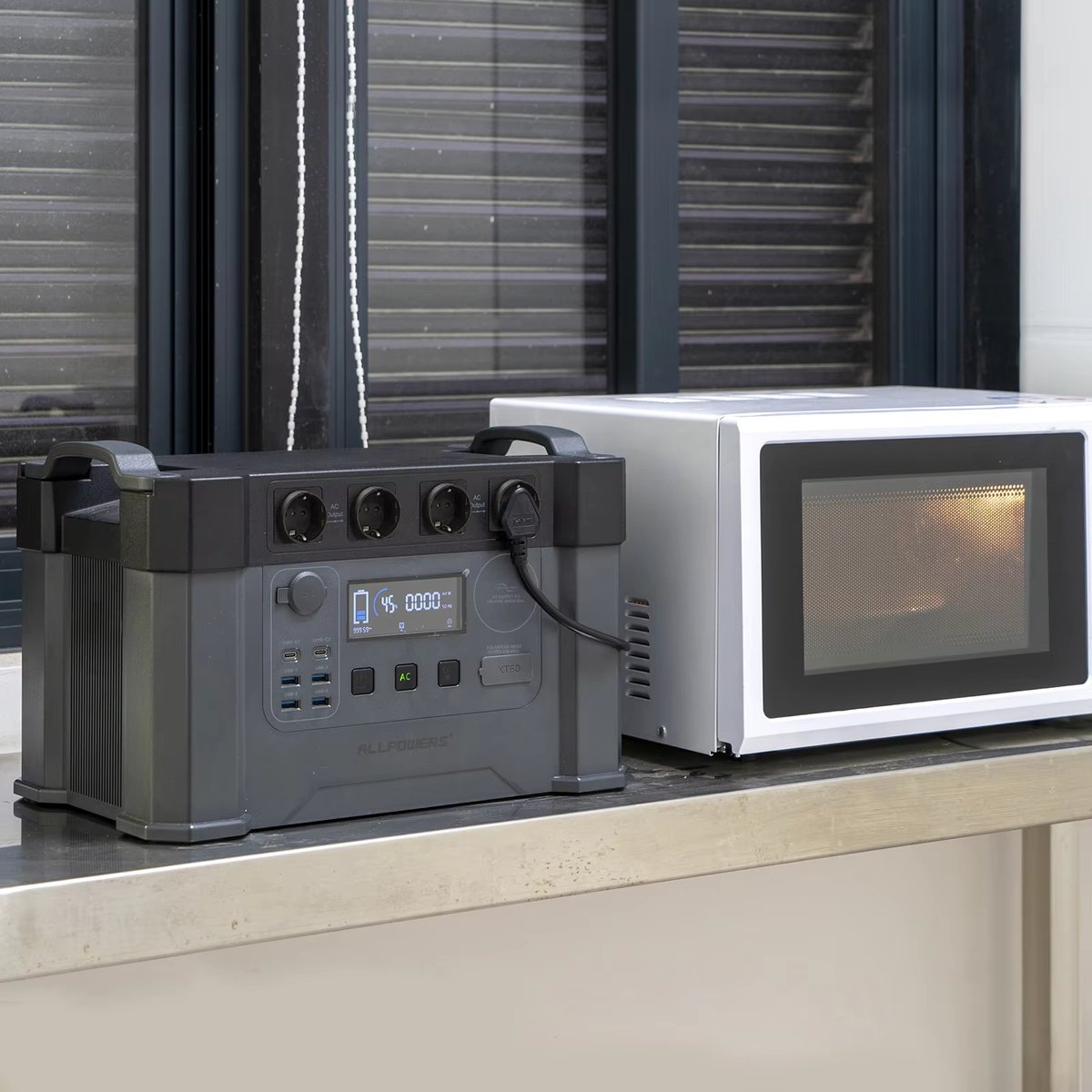 Allpowers S2000 PRO-R - Draagbare Powerstation - Krachtcentrale - 1500Wh / 1,5Kwh - Lithium-Ion - Output 2400W - 4000W Piek - 11 Outputs AC/DC & USB - Noodstroomvoorziening Voor Thuis, Camping en Outdoor Avonturen - Met APP