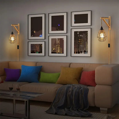 LuxiLamps - Houten Wandkandelaar Lamp - Met Metalen Kooischaduw - Met Stekker - E26 - Wandlamp - Muur Decoratie