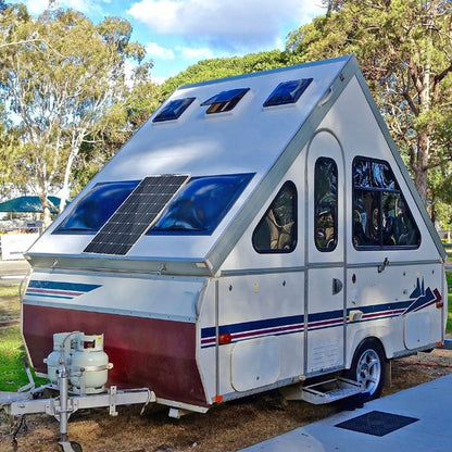 Compleet 100W zonnepaneel pakket - Plug and Play voor Camper - Boot - Caravan - Schuur - Aan te sluiten op accu