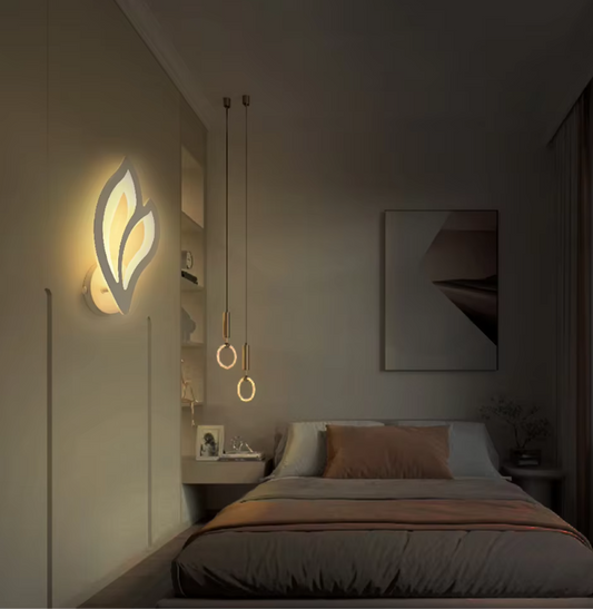 LuxiLamps - Flower Leaf Wall Lamp - Modern Wall Lamp - Warm White - Living Room Lamp - Bedroom - Wall Decoration