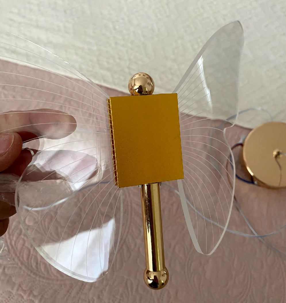 Vlinder Hanglamp- Goud - Butterfly Led - Warm Wit 3000K - Woonkamerlamp - Moderne Lamp - Plafonnière