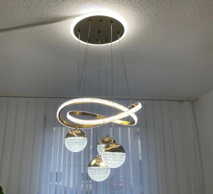 LuxiLamps - 4 Balls Hanging Lamp - Chandelier Living Room - Gold - Modern Lamp - 40 cm - Hanging Lamp