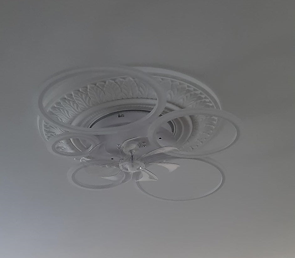 LuxiLamps - 5 Ringen Plafondventilator - Wit - 6 Snelheden - Dimbaar Met Afstandsbediening en APP - Moderne Cirkel Ventilator Licht