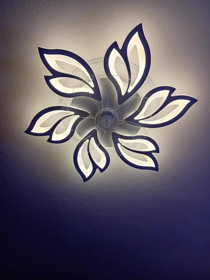 LuxiLamps - 5 Head Flower Fan - Ceiling Fan - Black - Dimmable - 6 Speed ​​Fan - Kitchen Lamp - Living Room Lamp - Modern Fan Lamp