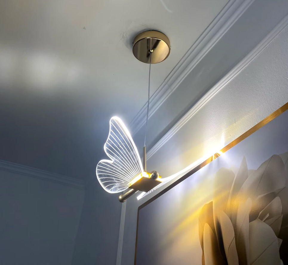 Vlinder Hanglamp- Goud - Butterfly Led - Warm Wit 3000K - Woonkamerlamp - Moderne Lamp - Plafonnière