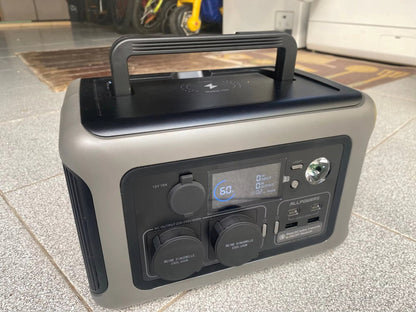 Powerstation - Generator - Aggregaat - Powerbank - Draagbare - 299Wh LiFePO4 - met 600W AC Uitgang en 2x 100W Zonnepaneel - voor Off-Grid, Camping en Noodstroom